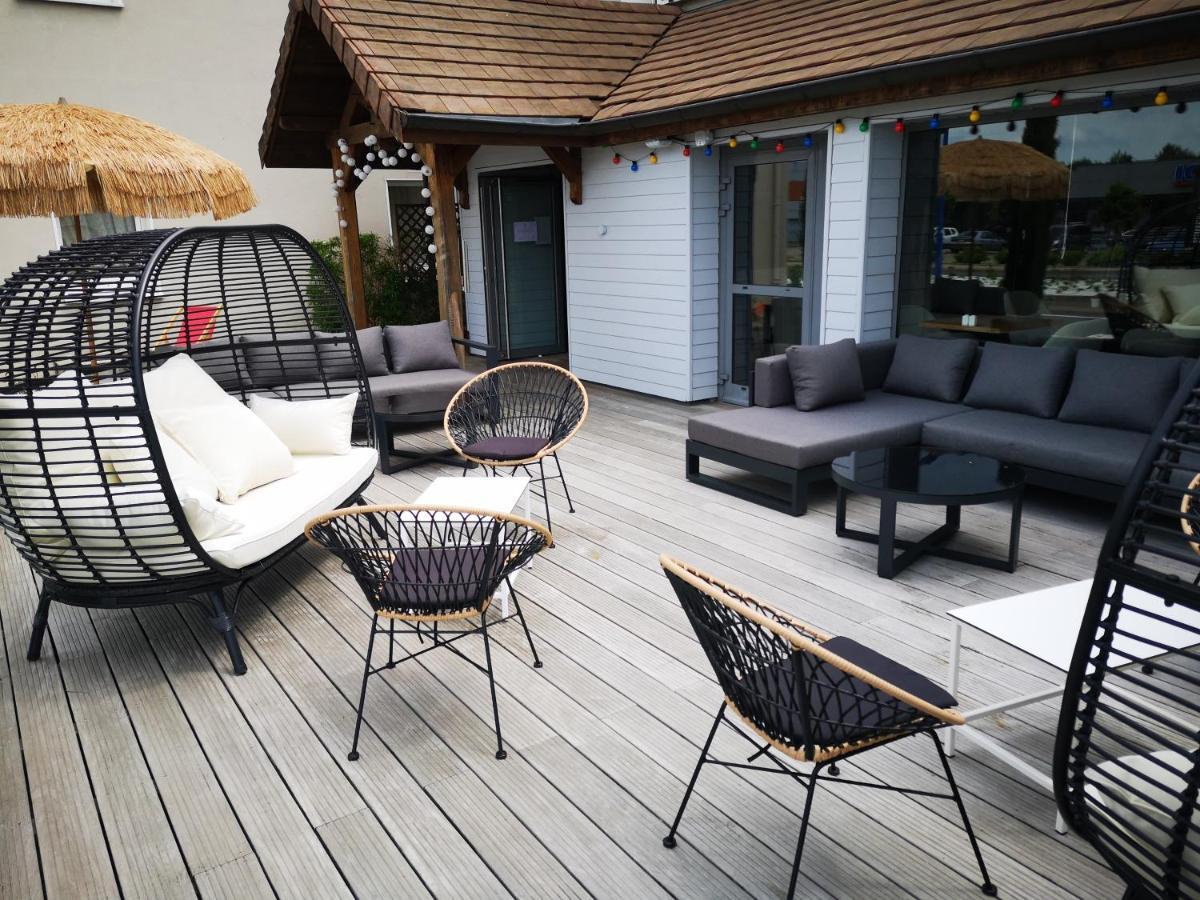 Le Konine - Hotel & Bar & Restaurant Montceau-les-Mines Eksteriør billede
