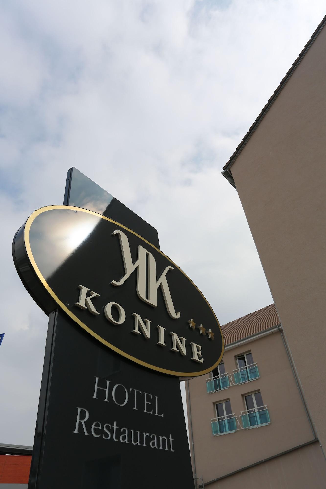 Le Konine - Hotel & Bar & Restaurant Montceau-les-Mines Eksteriør billede